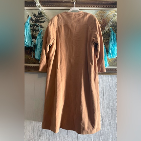 Hilary Radley Cashmere Coat. Size XL. - Picture 5 of 8